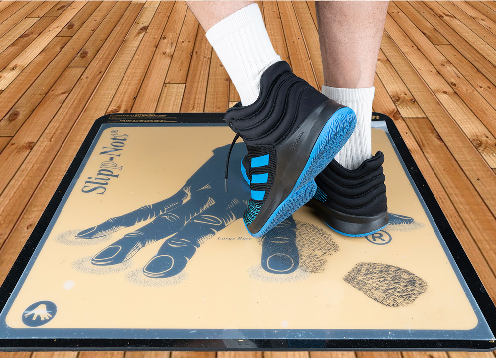 The Original Sports Traction Mat - Slipp-Nott